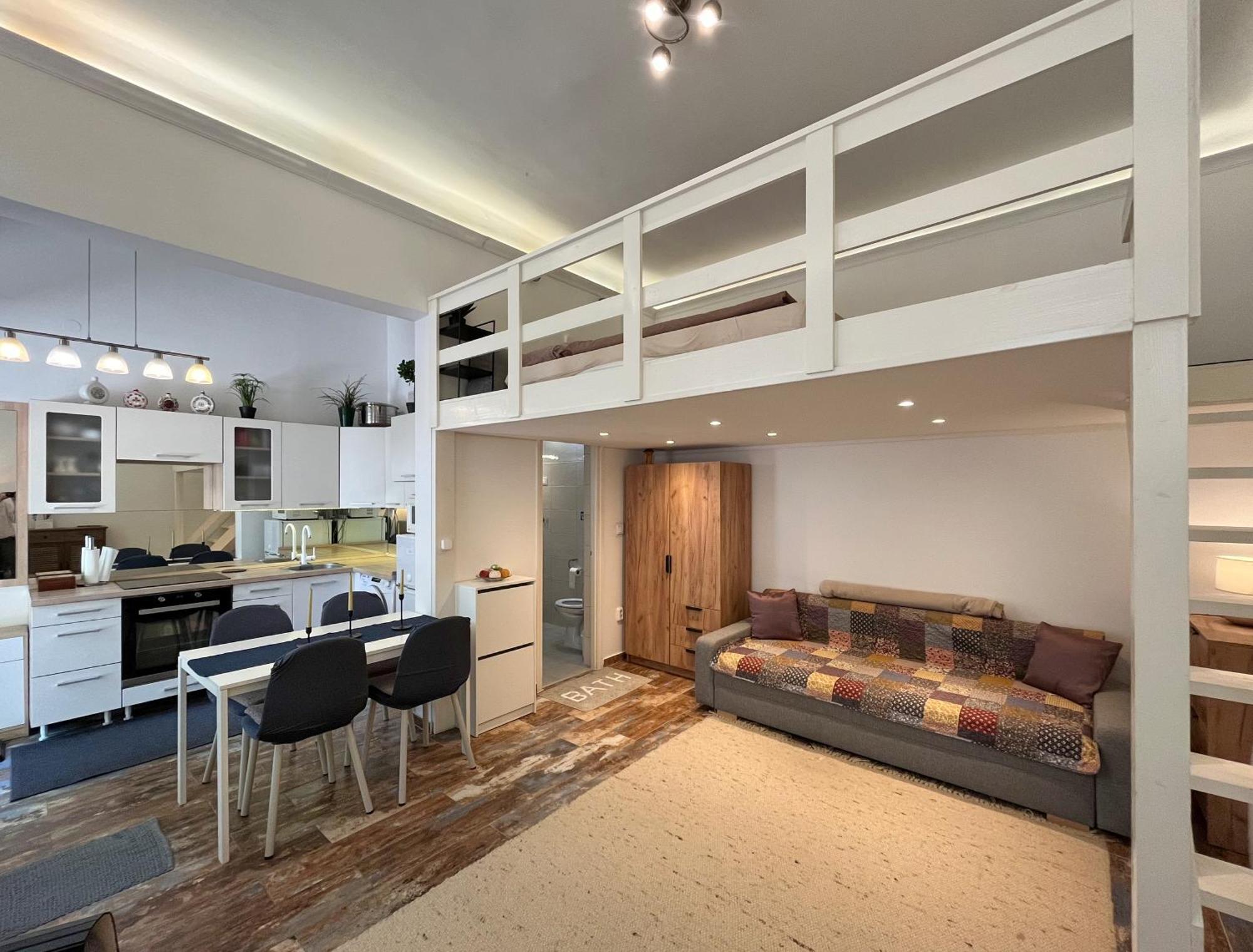 Ferienwohnung Brand New Garden Flat / Free Parking Budapest Exterior foto